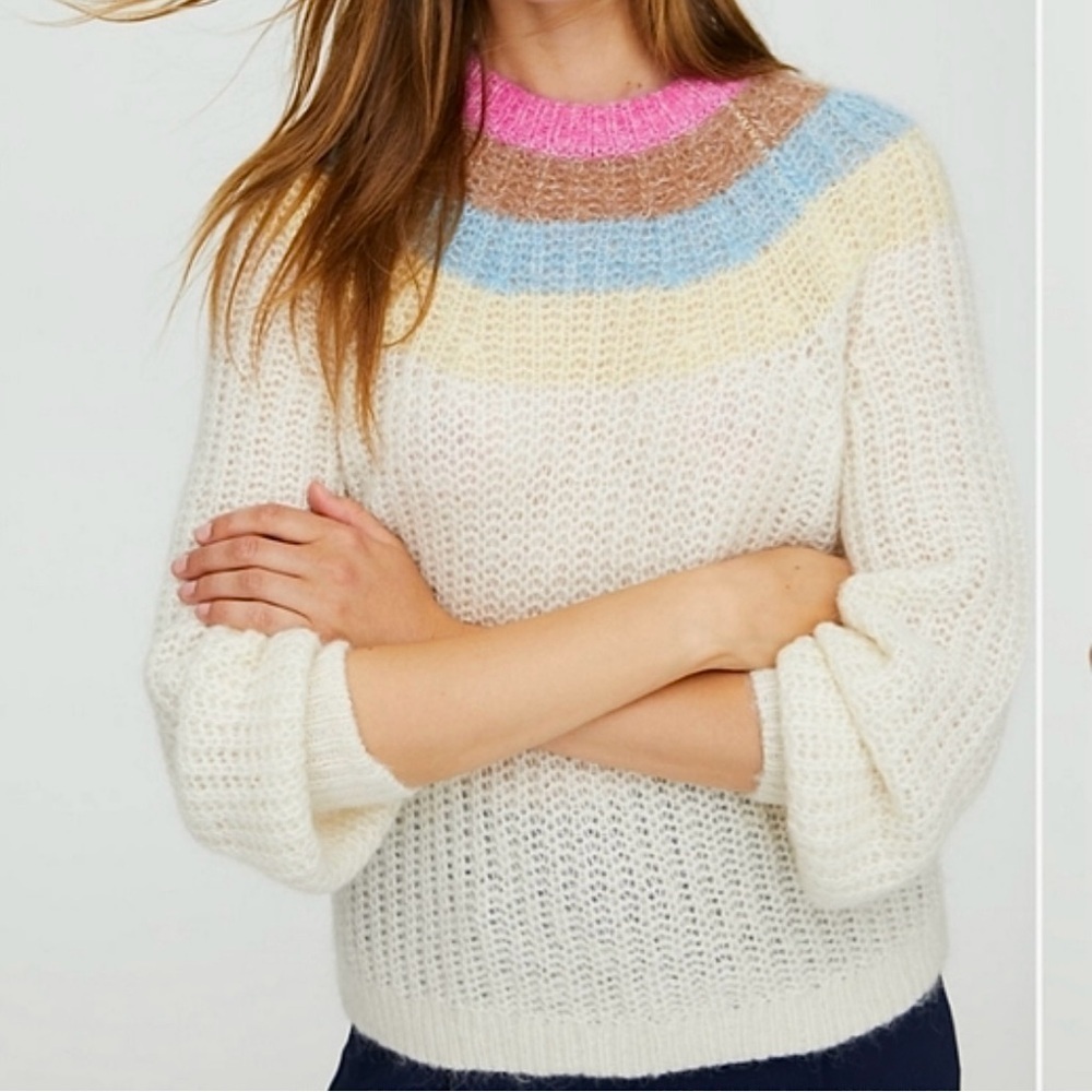 Aritzia Wilfred Saba Soft Knit Sweater M mohair alpaca crew neck cream colorful